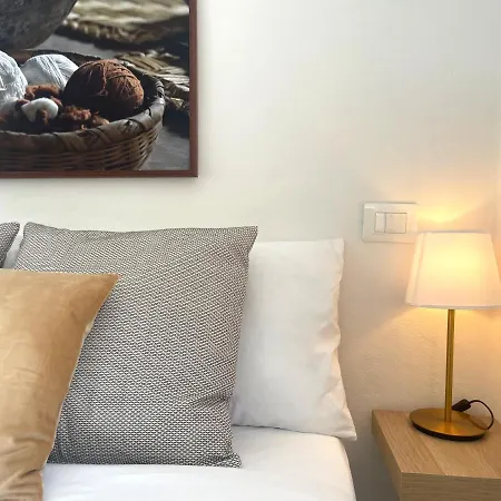 Apartment Newly Renovated Modern&bright Apt - Center *